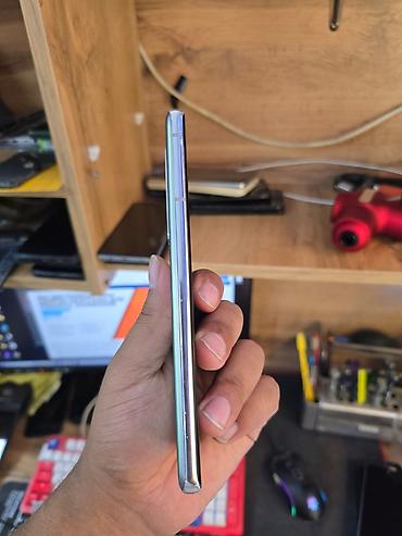 huawei pura 80: Samsung Galaxy S21 Ultra 5G - Память: 12 ГБ ОЗУ / 256 ГБ встроенной — 3