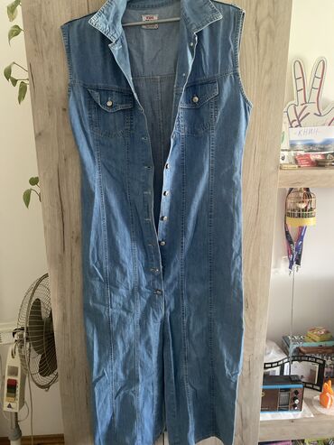 Haljine: LeviS XL (EU 42), Na bretele