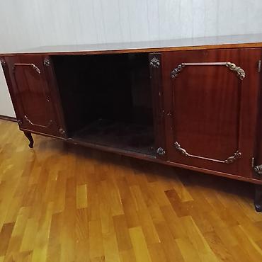 lehim aparat: İşlənmiş, Düz TV altlığı, Polkalı, Taxtalı — 2