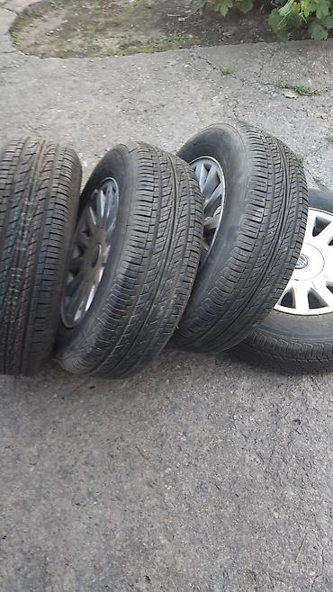 диски с шиной: Продаю колеса полностью в сборе 205/65 R15. В отличном состоянии — 4