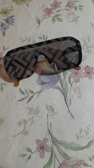 Очки: Солнцезащитные очки, Fendi, Новый
