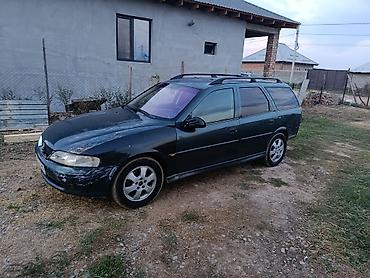Opel: Opel Vectra: 2000 г., 1.8 л, Механика, Бензин, Универсал — 3