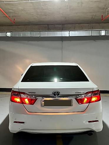 Toyota: Toyota Camry: 2.5 л | 2013 г. Седан — 9