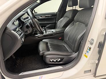 BMW: BMW 7 series: 2018 г., 4.4 л, Автомат, Бензин, Седан — 9