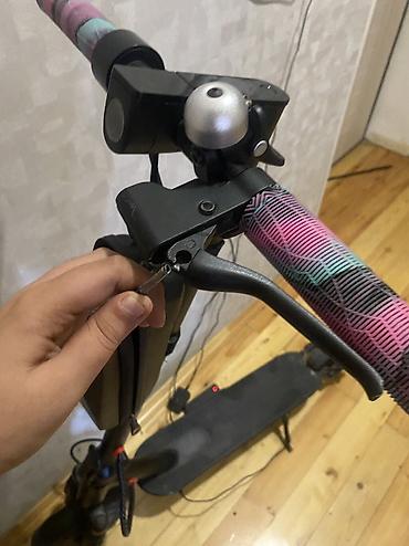 samokat satilir: Yeni Elektrik samokat 8", 251 - 350 Vt, 26 - 35 km/s, Ünvandan götürmə — 2