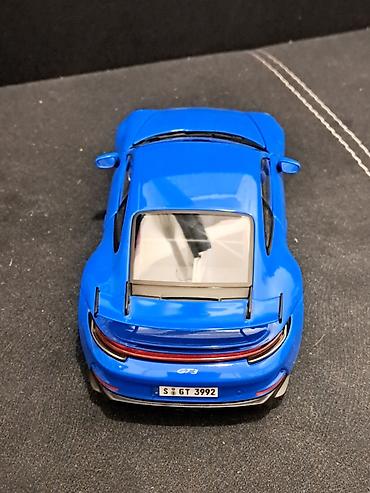 Figurice i makete: PORSCHE 911 (992) GT3 1:18 "Maisto" NOVO! Model PORSCHE 911 (992) — 11
