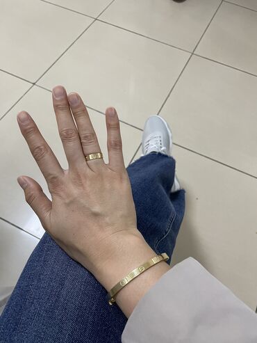 Продаю золотые кольцо и браслет, реплика Cartier Размер кольца 16,5