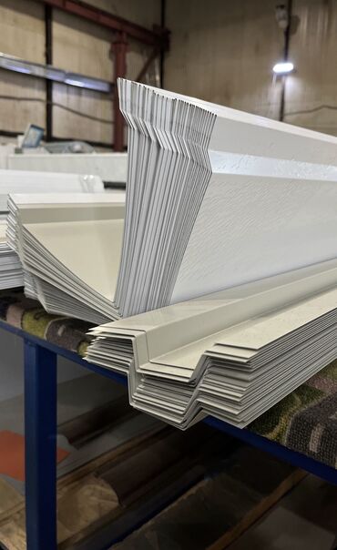 Другое для крыш: Металлочерепица профнастил сайдинг водосточные системы услуги — 5