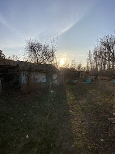 Продажа домов: Дом, 30 м², 3 комнаты, Собственник, Старый ремонт at lalafo.kg — 2 Продажа домов: Дом, 30 м², 3 комнаты, Собственник, Старый ремонт — 2