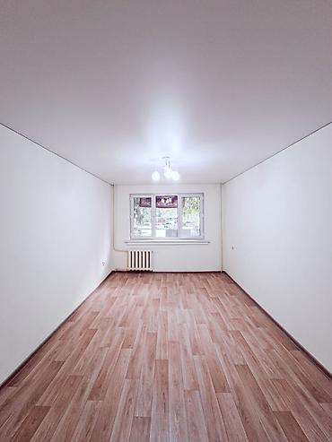 1 комната, 35 м², 8 мкр 104 серия, 1 этаж, Свежий ремонт at lalafo.kg 1 комната, 35 м², 8 мкр 104 серия, 1 этаж, Свежий ремонт
