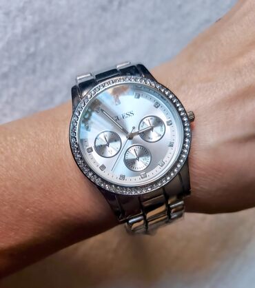 cizmice 40: Classic watch, Guess, Female