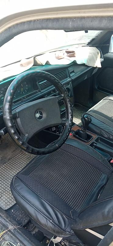 дефлектор: Mercedes-Benz W201 (190) — салон и панель управления. Звонить толтура — 4