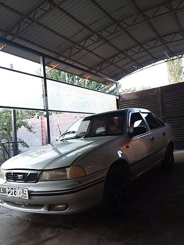 Daewoo Nexia: 2005 г., 1.5 л, Механика, Седан