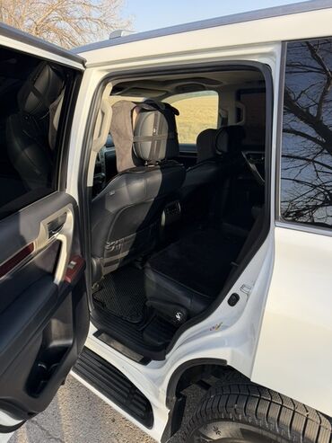 Lexus: Lexus GX: 2019 г., 4.6 л, Автомат, Бензин, Внедорожник — 9