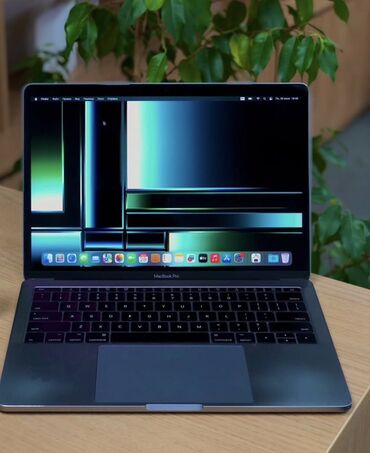 macbook m3 air: Ноутбук, Apple, 8 ГБ ОЭТ, Intel Core i5, 13.3 ", Колдонулган, Жумуш, окуу үчүн, эс тутум SSD