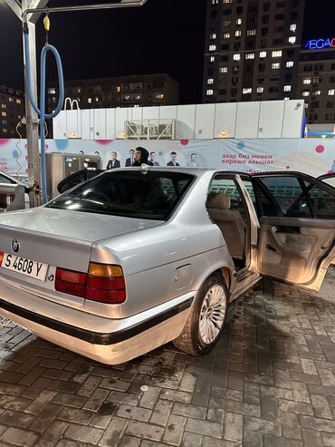 супра машына: BMW 5 series: 1992 г., 2 л, Механика, Бензин, Седан