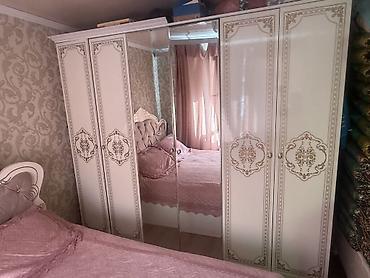 диваны цены: Продаю Спальный гарнитур в классическом стиле. В комплект входит: - — 1