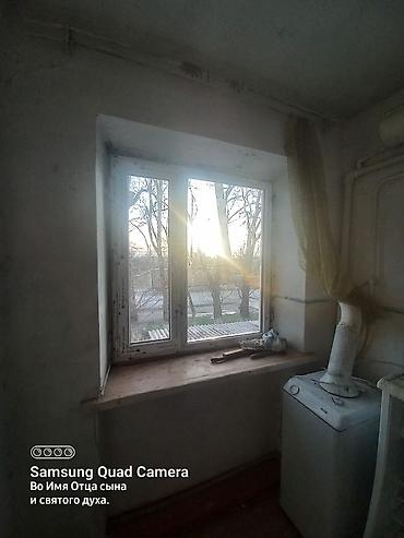 кирпичный квартира: 2 комнаты, 35 м², Малосемейка, 2 этаж, Старый ремонт — 4