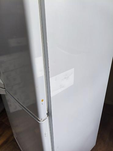 продам холодильник бу: Холодильник Indesit, Б/у, Двухкамерный, De frost (капельный), 60 * 167 * 60 — 5