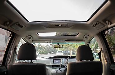 Toyota Estima: 2006 г., 2.4 л, Вариатор, Бензин, Минивэн at lalafo.kg Toyota Estima: 2006 г., 2.4 л, Вариатор, Бензин, Минивэн