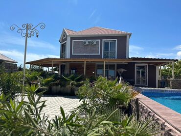 Həyət evləri və villaların satışı: Satılır: geniş həyətli fərdi yaşayış evi (tam mebellə) - 2 mərtəbəli — 22