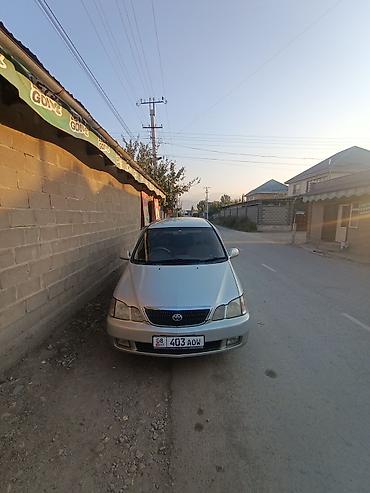 тайотв ист: Toyota Gaia: 2000 г., 2 л, Автомат, Бензин, Минивэн — 2