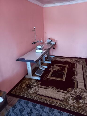 Tikiş maşınları: Peşəkar tikiş avadanlıqları komplekti Tərkib: - DİT (DOIT) sənaye düz — 1