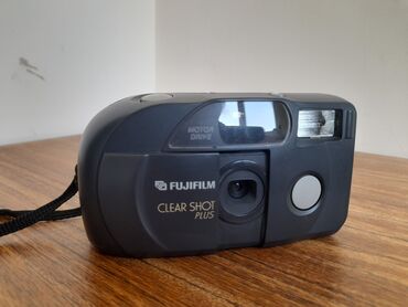 Fotokameralar: Retro fotoaparat fujifilm işleyir 1997ci ilde alinib ela veziyetdedi