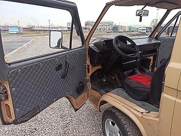 Volkswagen: Volkswagen Transporter: 1985 г., 1.8 л, Механика, Бензин, Минивэн — 19