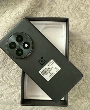 OnePlus: OnePlus 13