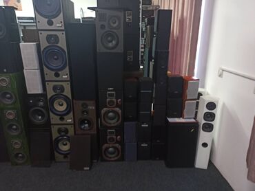 Pojačala i prijemnici: Pioneer VSX-D 514 specifikacija Tuning range: FW, MW Power output — 11