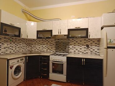 Ofis dəst mebeli: (9552))*Asya* Metbex mebili. Ölçü. 4/ 1.65. Üstünde. Moyka verilir