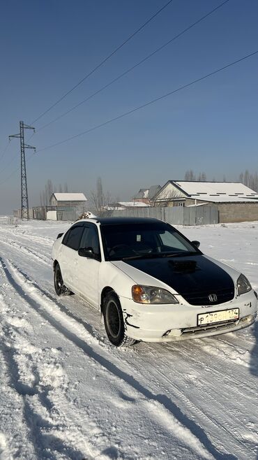 Honda: Honda Civic: 2001 г., 1.5 л, Вариатор, Газ, Седан