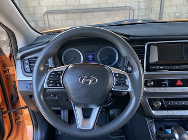 Hyundai: Hyundai Sonata: 2019 г., 2 л, Автомат, Газ, Седан — 10
