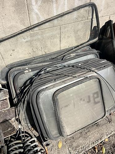Автостекла с уплотнителями и рамками на форд транзит и спринтер - at lalafo.kg Автостекла с уплотнителями и рамками на форд транзит и спринтер -