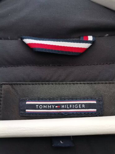 Zimske jakne: Tommy Hilfiger, L, Jednobojni, Perje — 10
