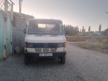 тормозной вакум пассат б3: Жүк ташуучу унаа, Mercedes-Benz, Стандарт, Колдонулган