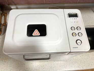 kofe üyüdən aparat: Kenwood çörəkbişirən (convection breadmaker) Az istifadə olunub işlək