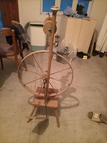 taxta biti: Taxta əlçəkli ip əyirmə çarxı (spinning wheel) - Material: əsasən — 3
