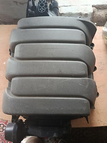 Коллекторы: Коллектор Audi Б/у, Оригинал — 8