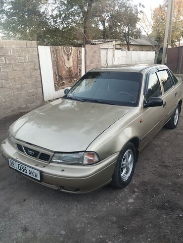 Daewoo: Daewoo Nexia: 2005 г., 1.5 л, Механика, Бензин, Седан