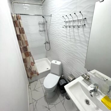 токмок дом продажа: 1 комната, Душевая кабина, Постельное белье, Кондиционер