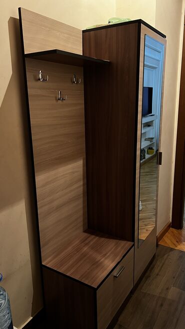 embawood mebelleri: İşlənmiş, Açılan, 1 qapı Ayaqqabı dolabı