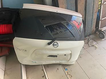 vaz 2106 kapotu: Nissan NOTE, 2014 il, Yaponiya, Ünvandan götürmə — 2