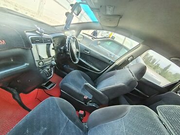 Honda: Honda Stream: 2002 г., 1.7 л, Автомат, Бензин, Минивэн