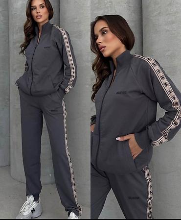 zenske teretane nis: Ženske trenerke S, M, L, XL veličine za 5600 din
pb — 1