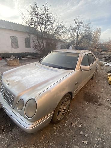 Mercedes-Benz: Mercedes-Benz E-Class: 1999 г., Седан — 8