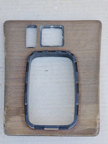 Панели, обшивки: Центральная консоль Mercedes-Benz 1987 г., Б/у, Оригинал, Германия — 2