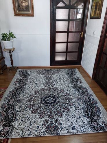 Ev saatları: Xalça Türkiyə