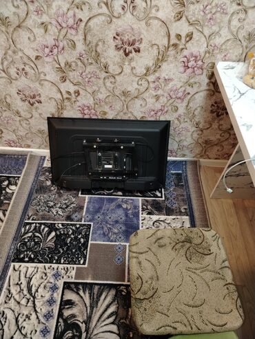 Телевизоры: Телевизор VASIN, диагональ экрана около 32" (визуально). ЖК-панель с — 10